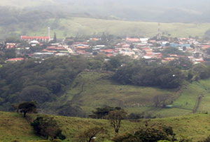 Hilltop Tilaran, perhaps  Costa Rica's nicest town with its broad, clean streets, is a convenient center of commerce and government for the region. 