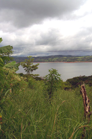 Directly to the west, there's a fine view of Lake Arenal.