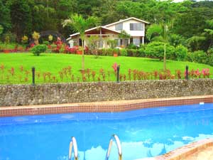 Luxury B&B estate for sale at Lake Arenal, Costa Rica