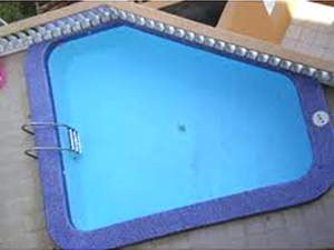 The bulding's roof-top swimming pool.