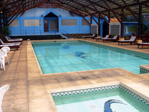 The club has a huge pool, dressing rooms, and other facilities.