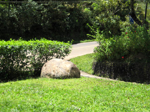 The property is located beside the paved lake highway, though it extends well up the forested quebrada.