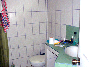 Both bathrooms are modern and completely tiled.