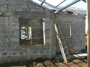 At this point a series of windows provides a view of the lake all the way from the port cochere.