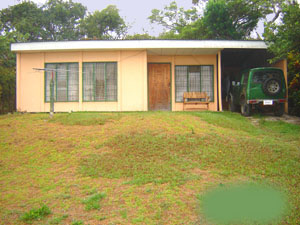 The small house is a way to get your start in building your Costa Rican home. 