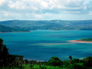 The color and surface of the lake change appearance throughout the day, depending on sun, clouds, and breezes. 