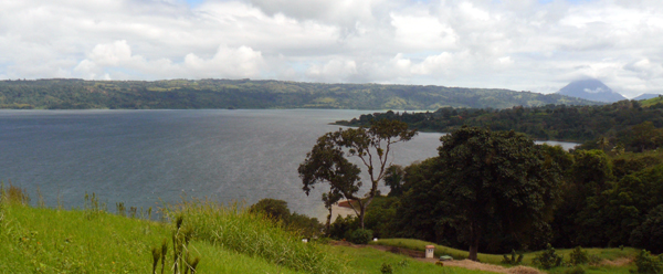 The lot has a huge view of the lake and a great view of the Arenal Volcano.